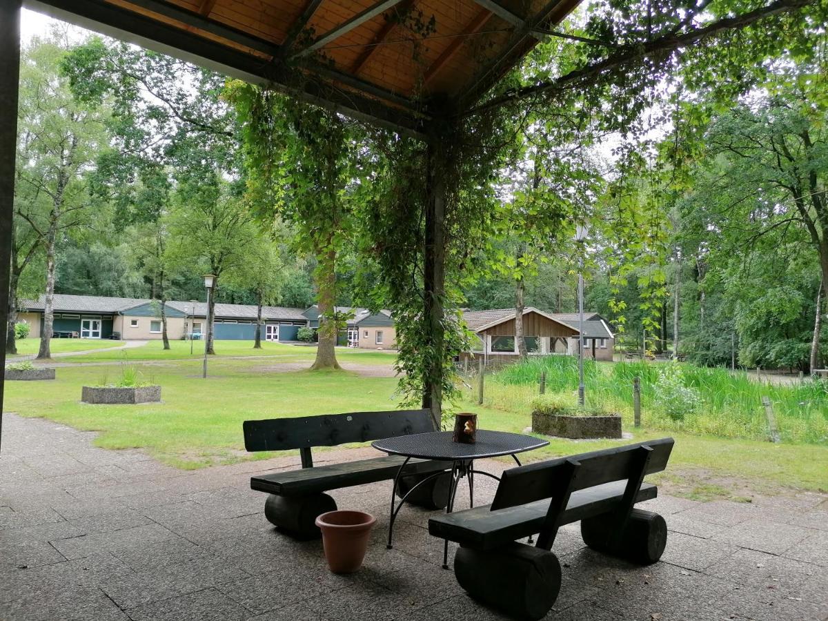 Waldjugendherberge Uelsen Exteriör bild